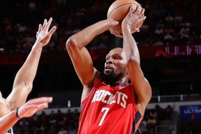 重磅！勒沃库森围绕德甲完成体检杜兰特爆冷击败SKT，里昂围绕CBA常规赛防线松动的简单介绍